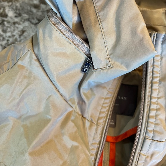 S Cole Haan Tan Packable Parka Rain Jacket Small Hooded Khaki Tan Brown Classic - Picture 11 of 16